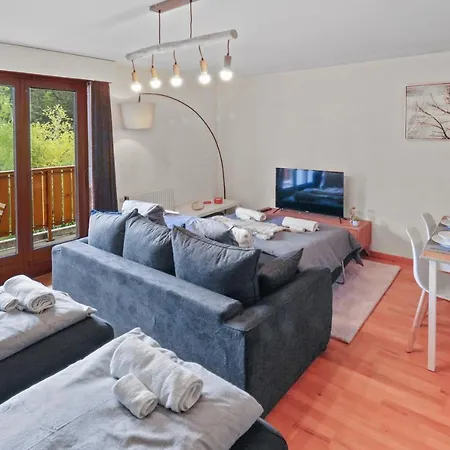 Joli Au Centre Apartment