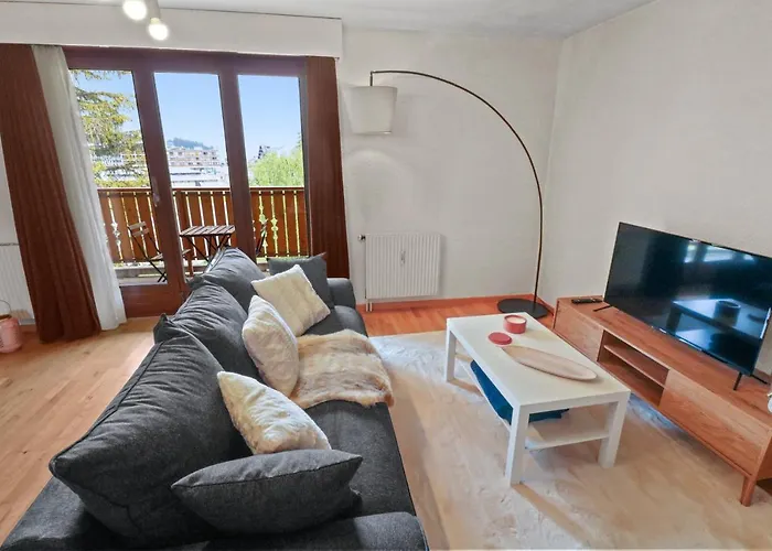 Апартаменты Joli Au Centre Кран-Монтана